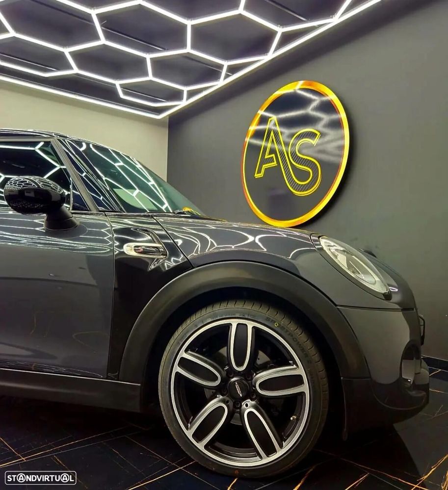 MINI 5 Portas Cooper S Aut. - 27