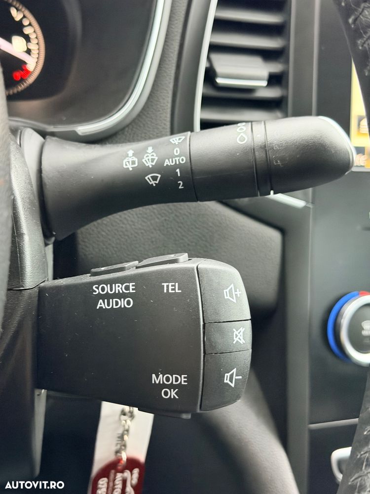 Renault Megane Grandtour ENERGY dCi 110 EXPERIENCE - 27