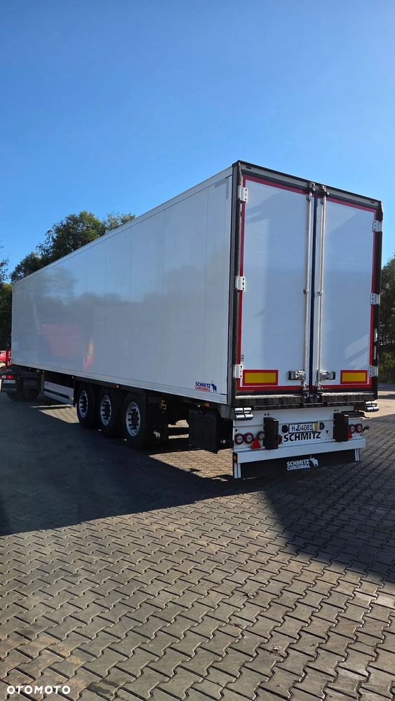 Schmitz Cargobull SKO 24  chłodnia  Thermo king - 2