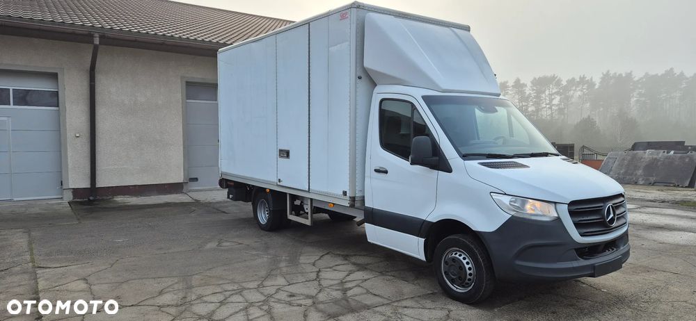 Mercedes-Benz Sprinter - 3