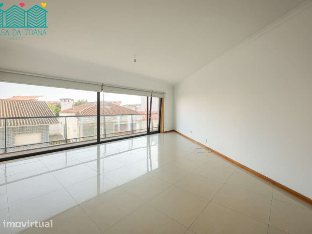 Apartamento T2+1 com Lugar de Garagem na Gafanha da Nazaré - Grande imagem: 2/22