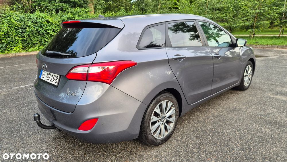 Hyundai i30 1.4 CRDi Advantage - 4