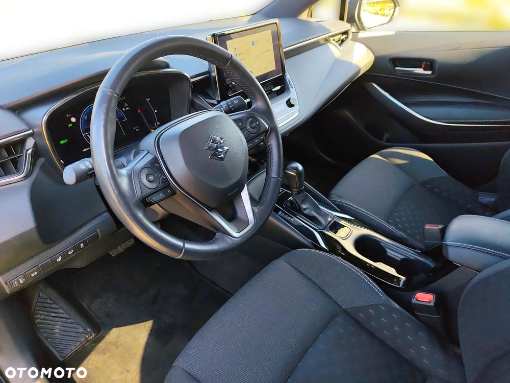 Suzuki Swace 1.8 Hybrid Elegance CVT - 10