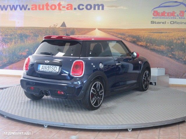 MINI 3 Portas John Cooper Works Auto Desportiva - 5