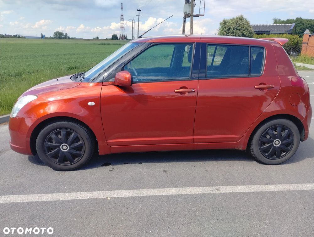 Suzuki Swift - 5