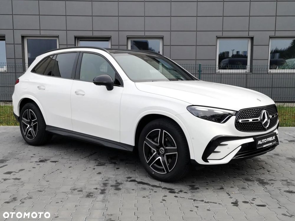 Mercedes-Benz GLC 200 4Matic 9G-TRONIC AMG Line Advanced - 5