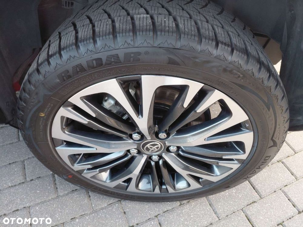 Toyota Yaris Cross - 9