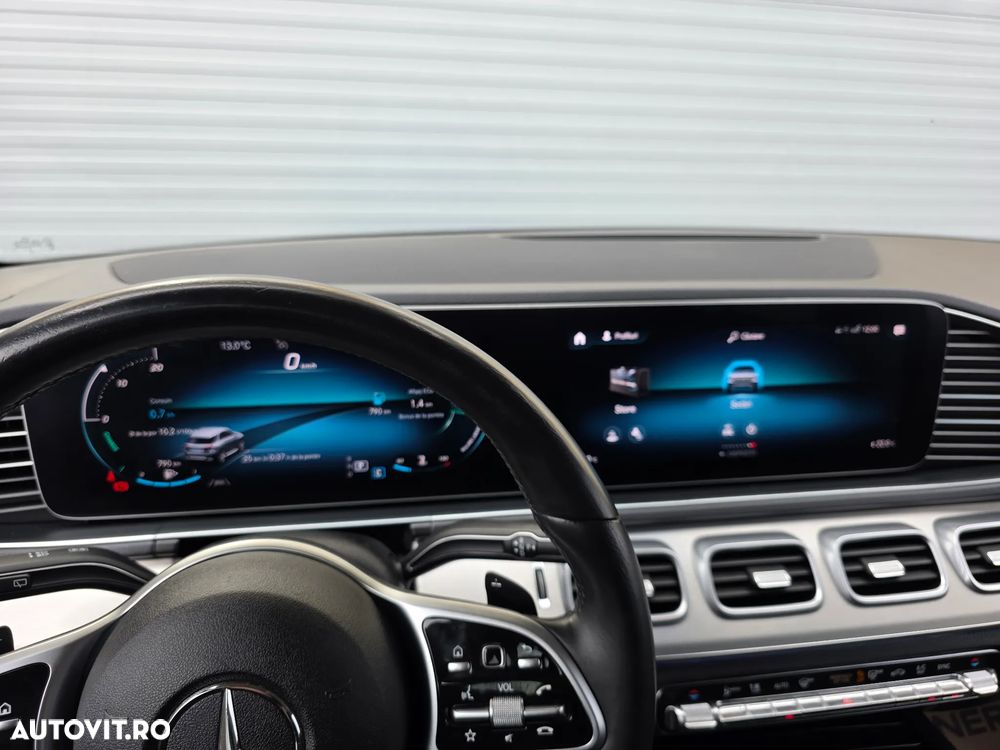 Mercedes-Benz GLE 300 d 4MATIC - 29