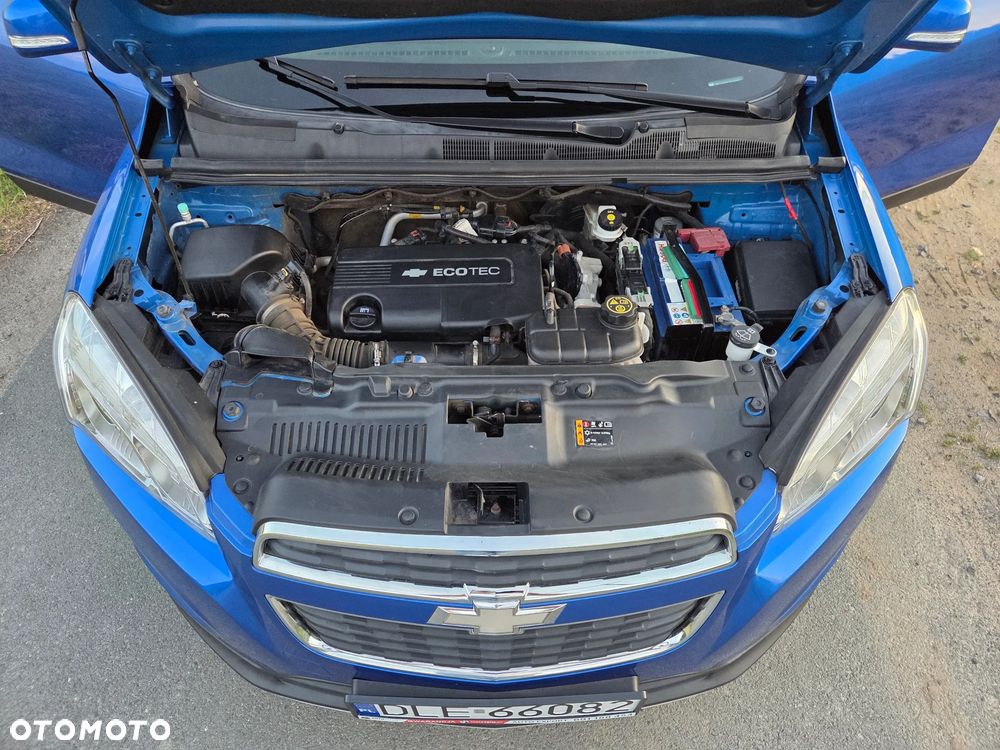 Chevrolet Trax 1.7 D LT - 26