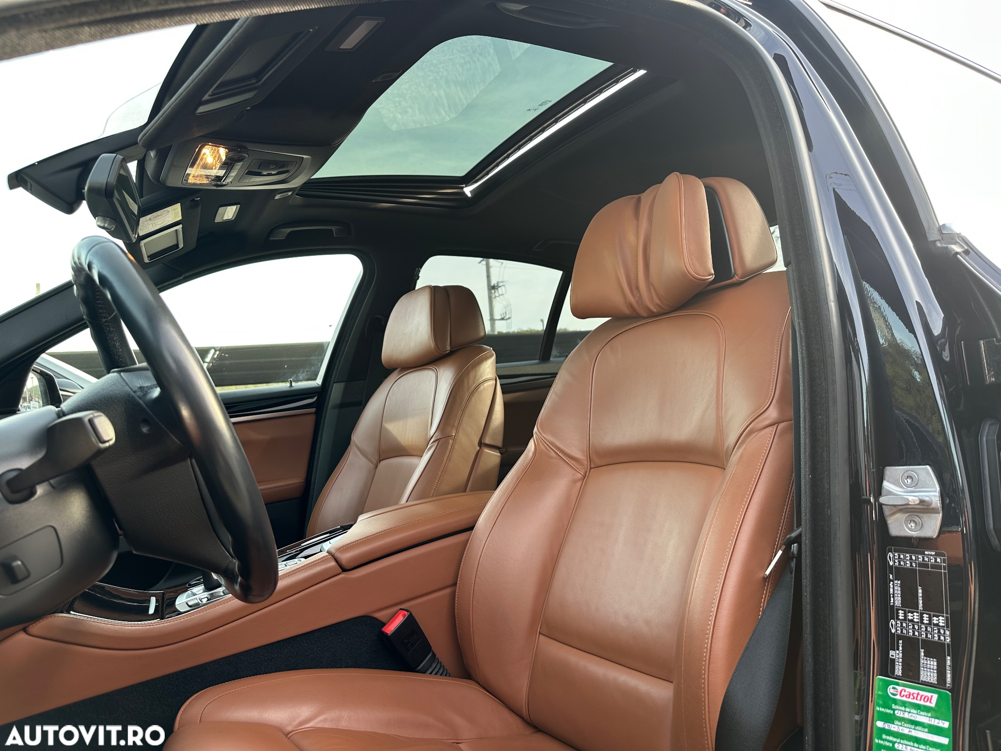 BMW Seria 5 520d AT - 27