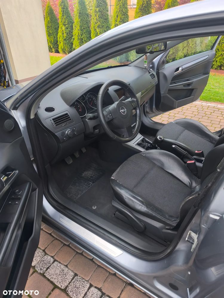 Opel Astra 1.7 CDTI Sport - 13