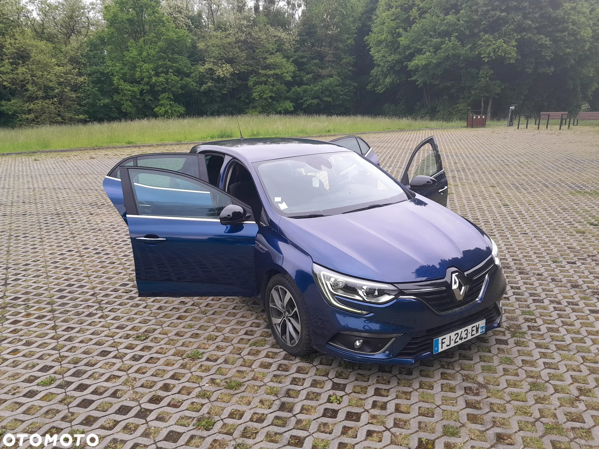 Renault Megane 1.5 dCi Limited EDC - 15
