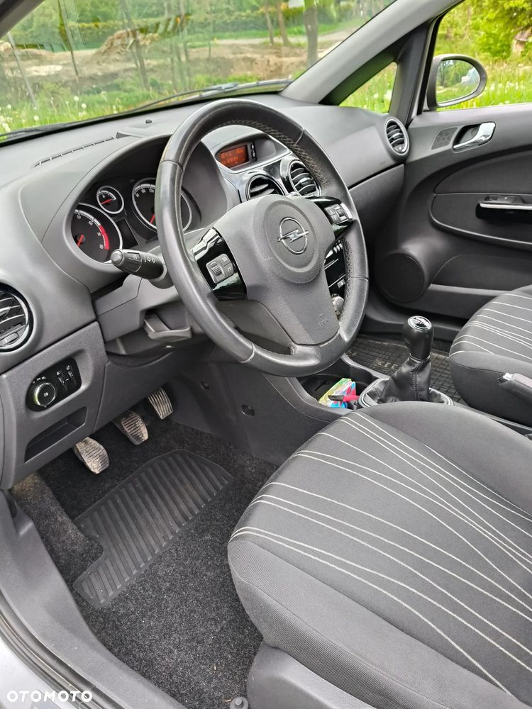 Opel Corsa 1.4 16V Edition 111 Jahre - 14
