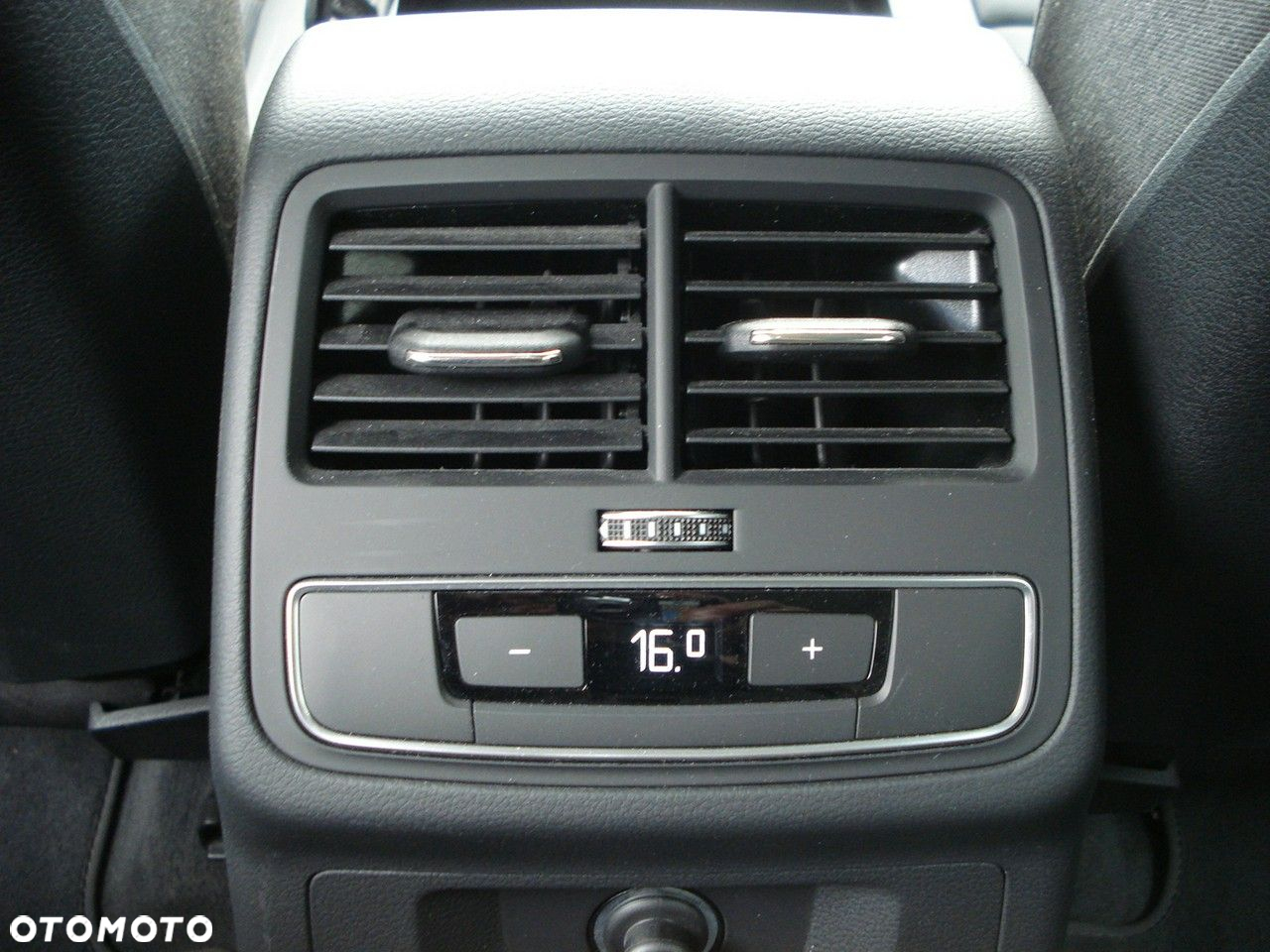 Audi A4 Avant 40 TFSI S tronic - 17