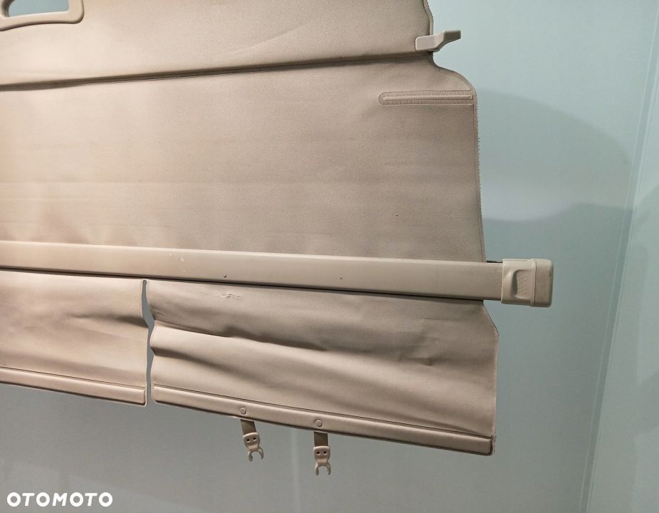 ROLETA BAGAŻNIKA TOYOTA LAND CRUISER 150 JASNA - 5