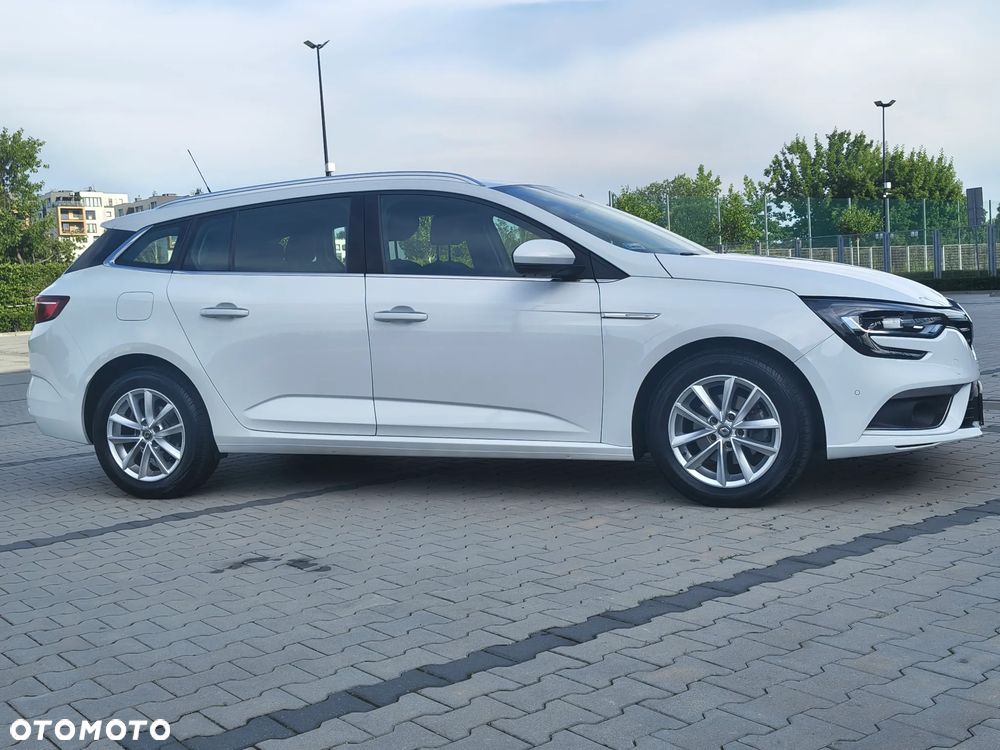 Renault Megane 1.5 Blue dCi Intens - 3