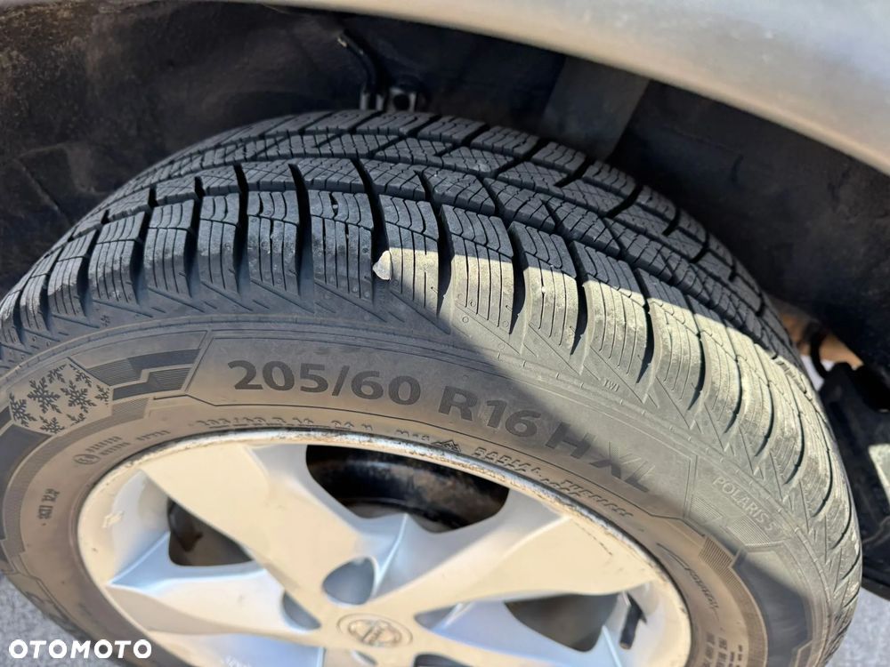 Nissan Juke 1.6 Acenta - 17