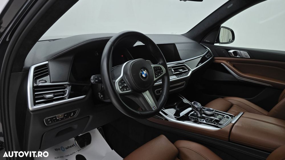 BMW X7 M50d - 13