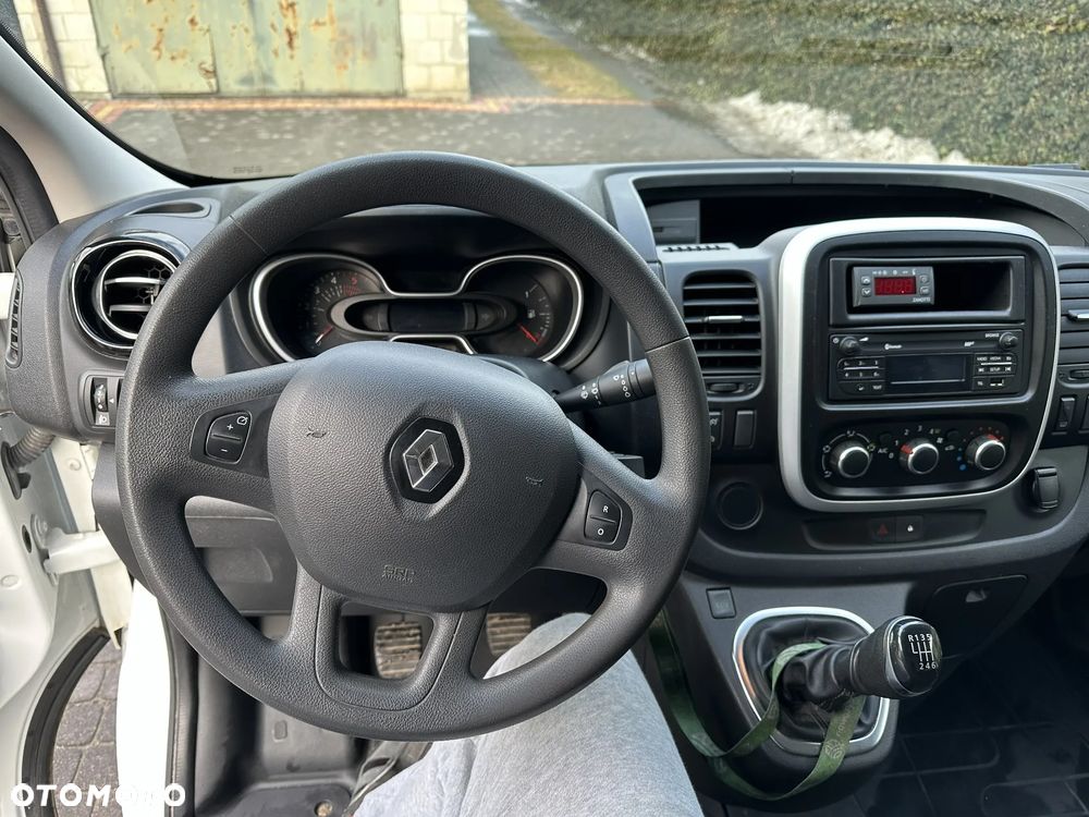 Renault Trafic - 13