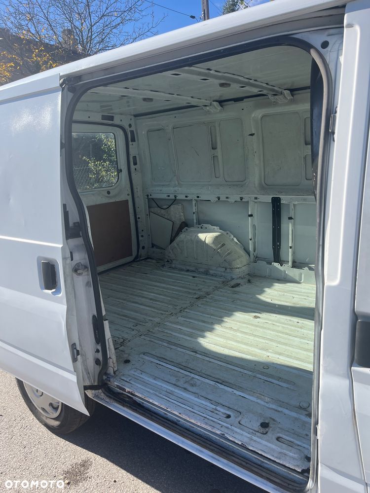 Ford Transit - 21