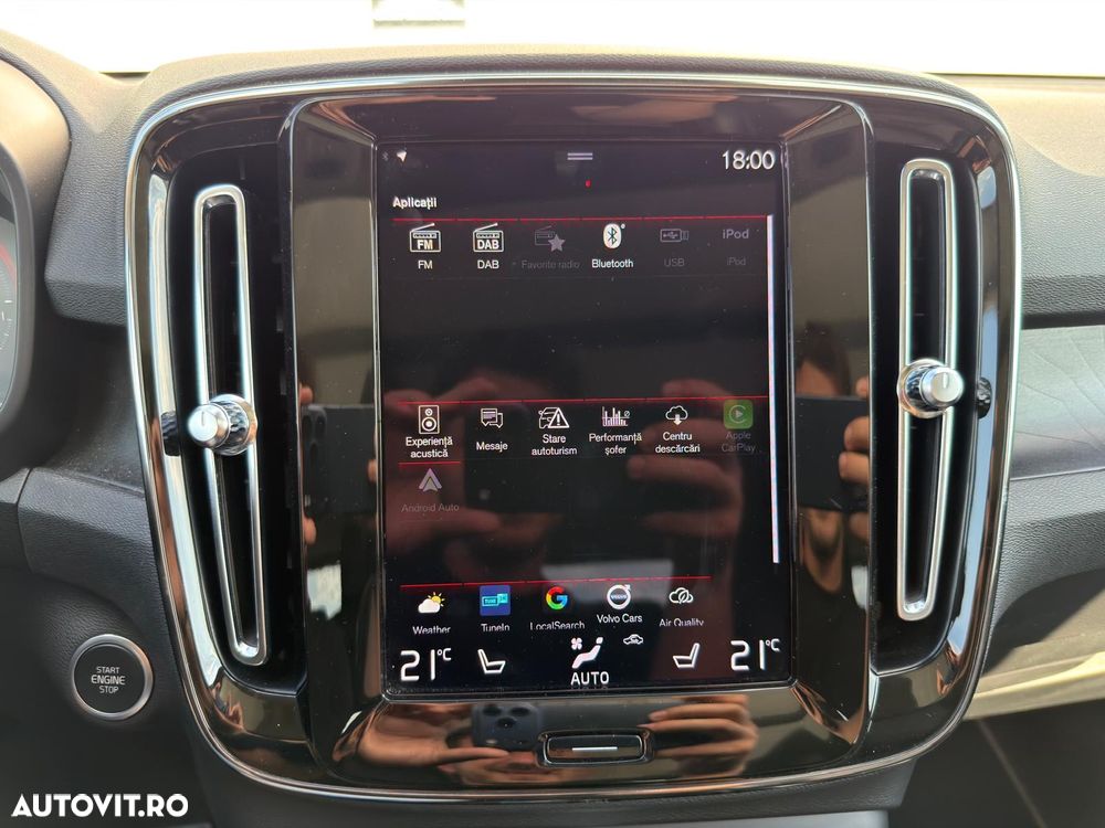 Volvo XC 40 T5 Recharge DKG Ultimate Dark - 19