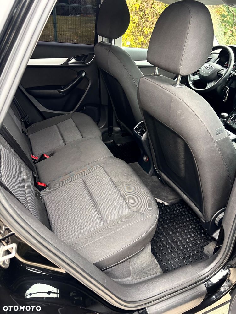 Audi Q3 - 18