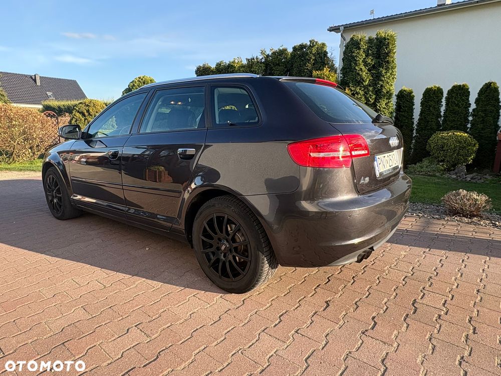 Audi A3 Sportback 1.4 TFSI Ambition - 4