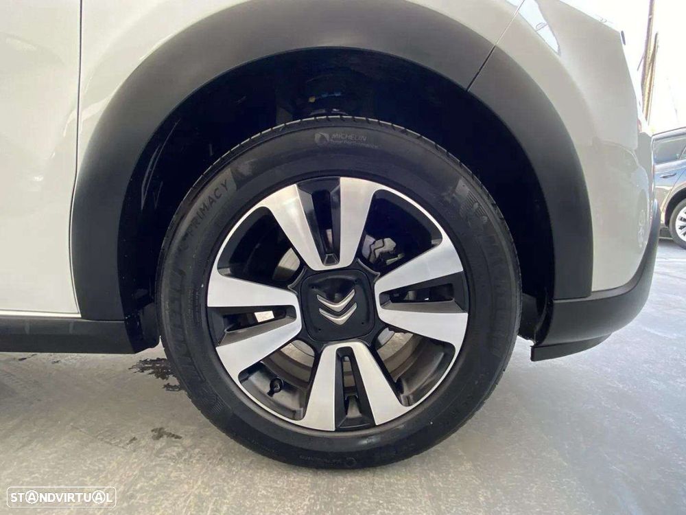 Citroën C3 1.2 PureTech Shine Pack EAT6 - 16