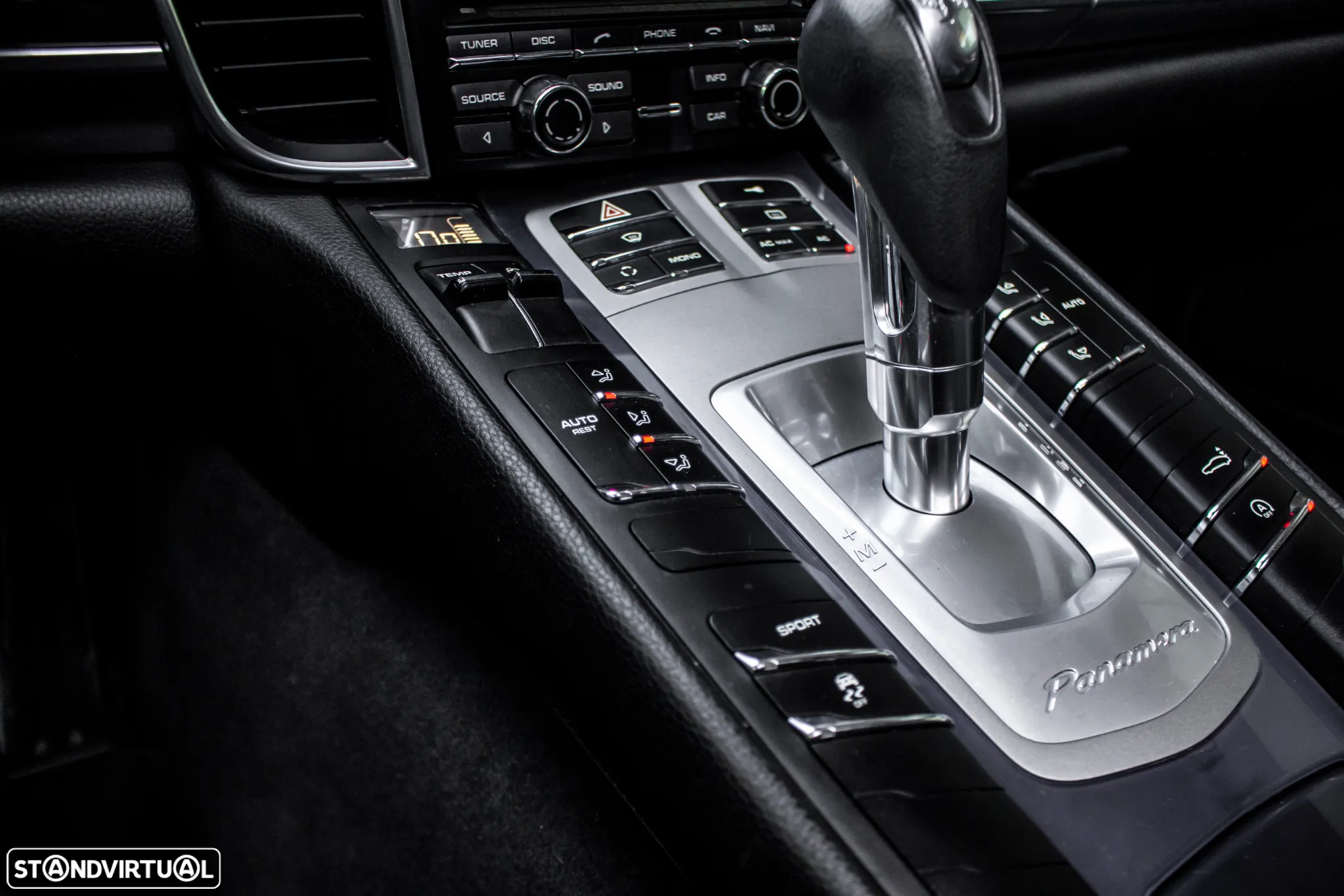 Porsche Panamera Platinum Edition - 26