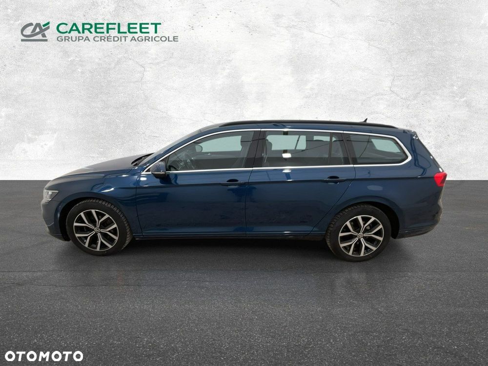 Volkswagen Passat - 8
