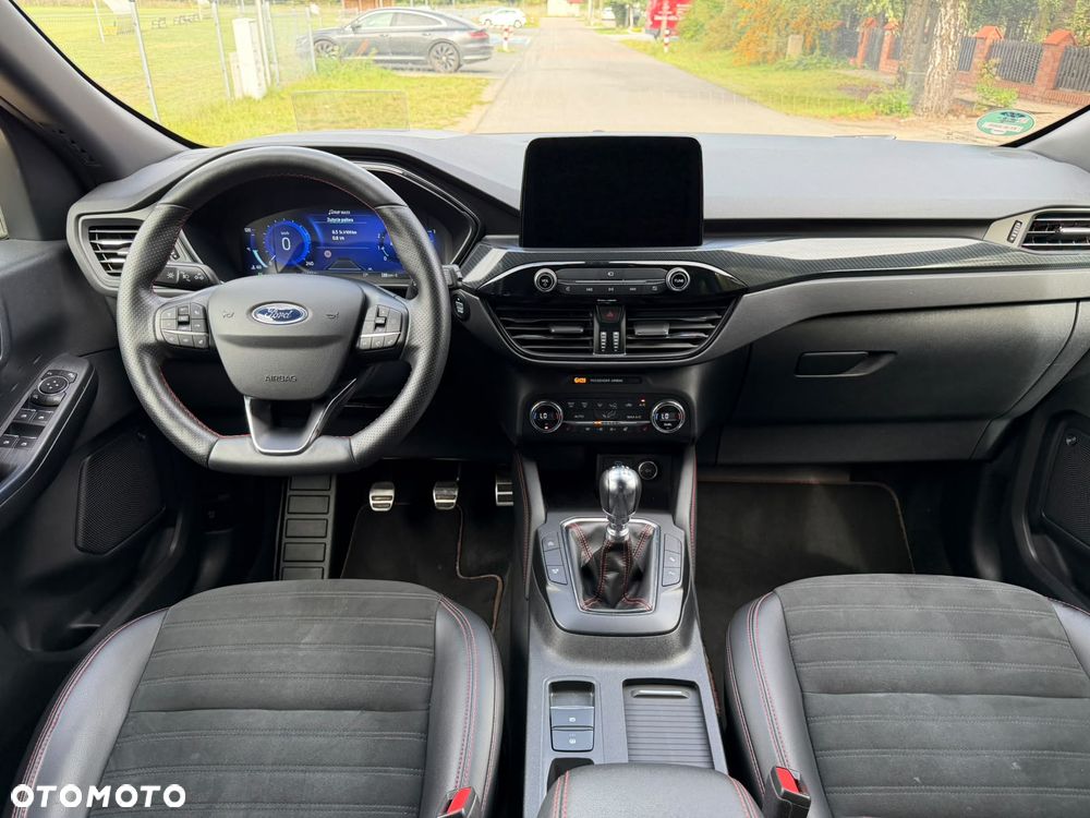 Ford Kuga - 14