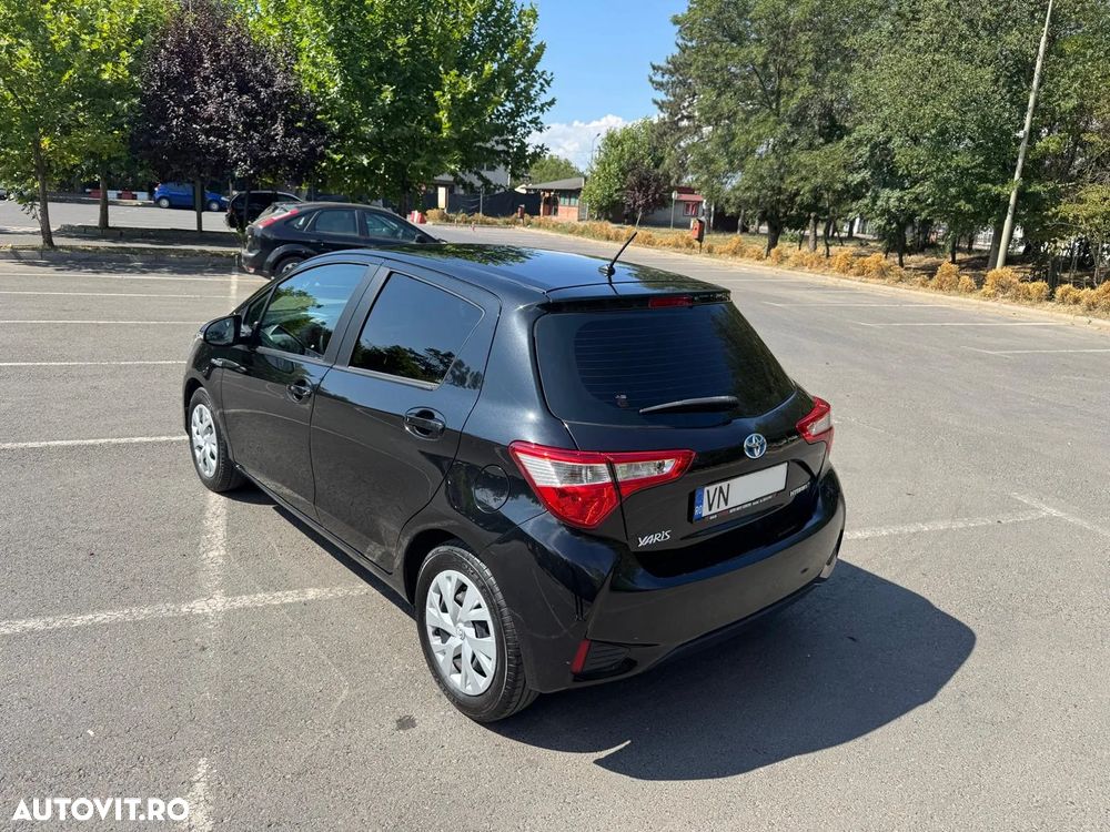 Toyota Yaris 1.5 VVT-i HSD Exclusive Premiere - 16