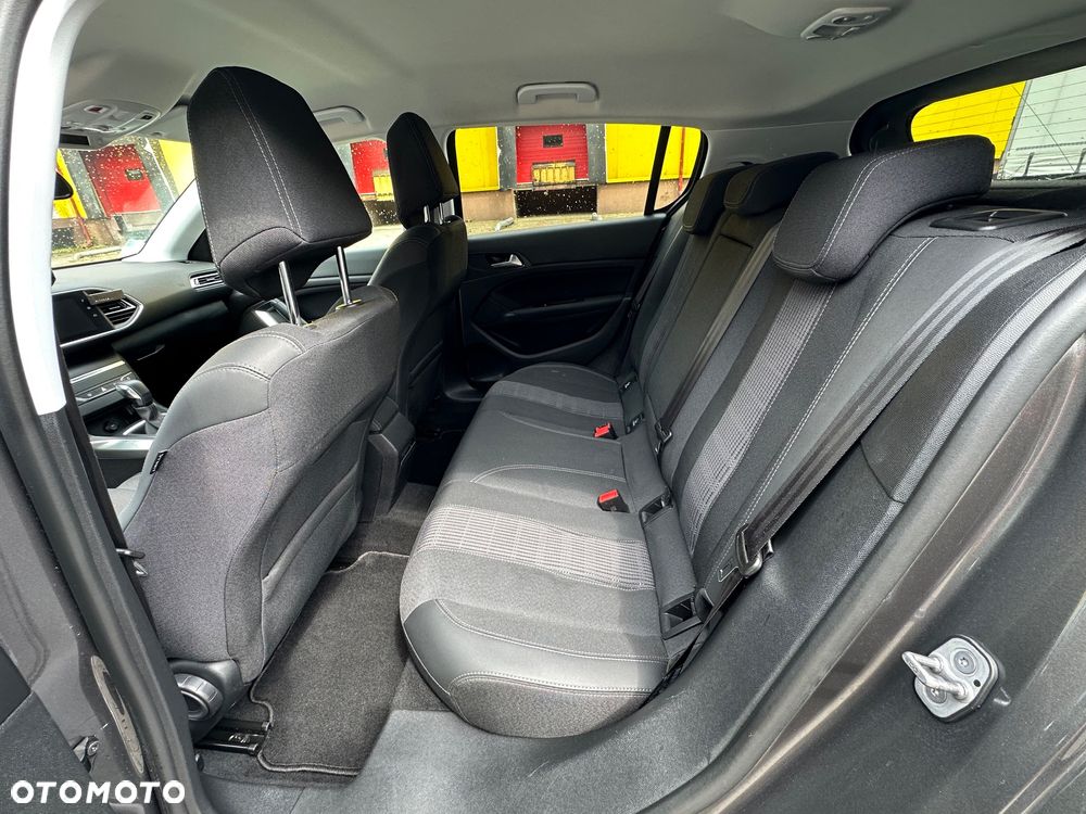 Peugeot 308 1.5 BlueHDi Allure S&S EAT6 - 12