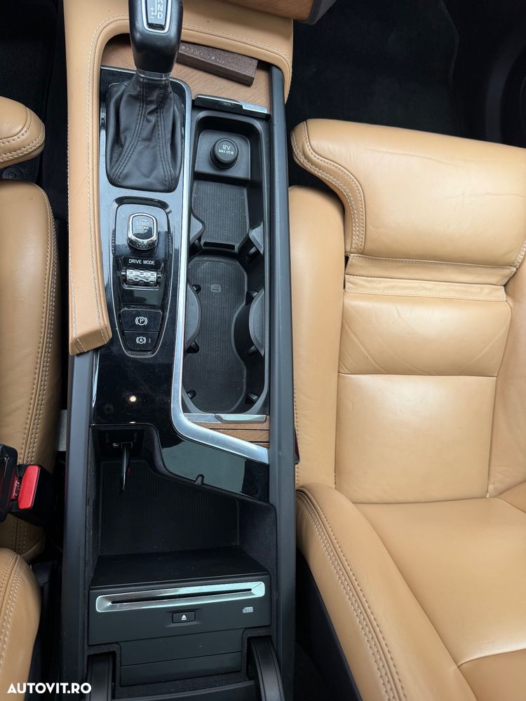 Volvo XC 90 T5 AWD Geartronic Inscription - 39