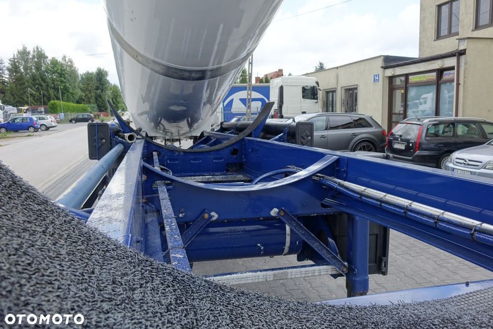 Spitzer EUROVRAC / SILOS 60m3 / ROZŁADUNEK GRAWITACYJNY / SAF / ALUMINIOWE FELGI - 9