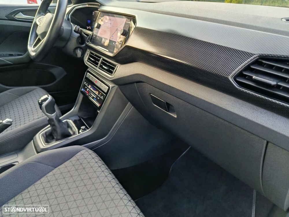 VW T-Cross 1.0 TSI Life - 20