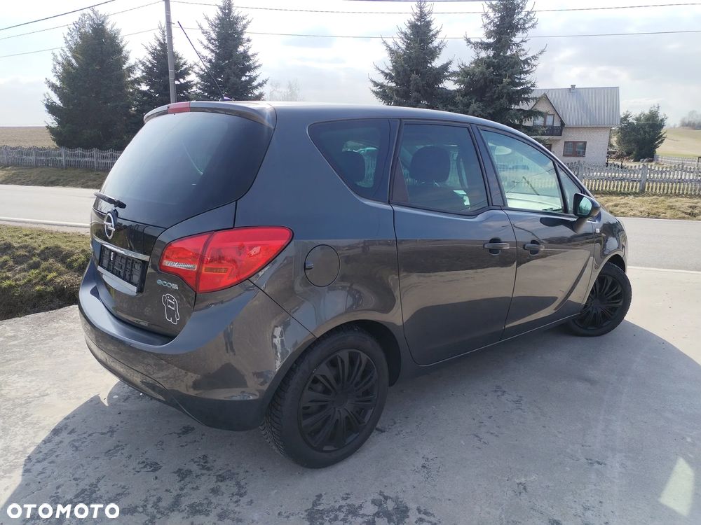 Opel Meriva - 28