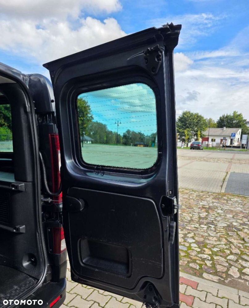 Renault Trafic - 36