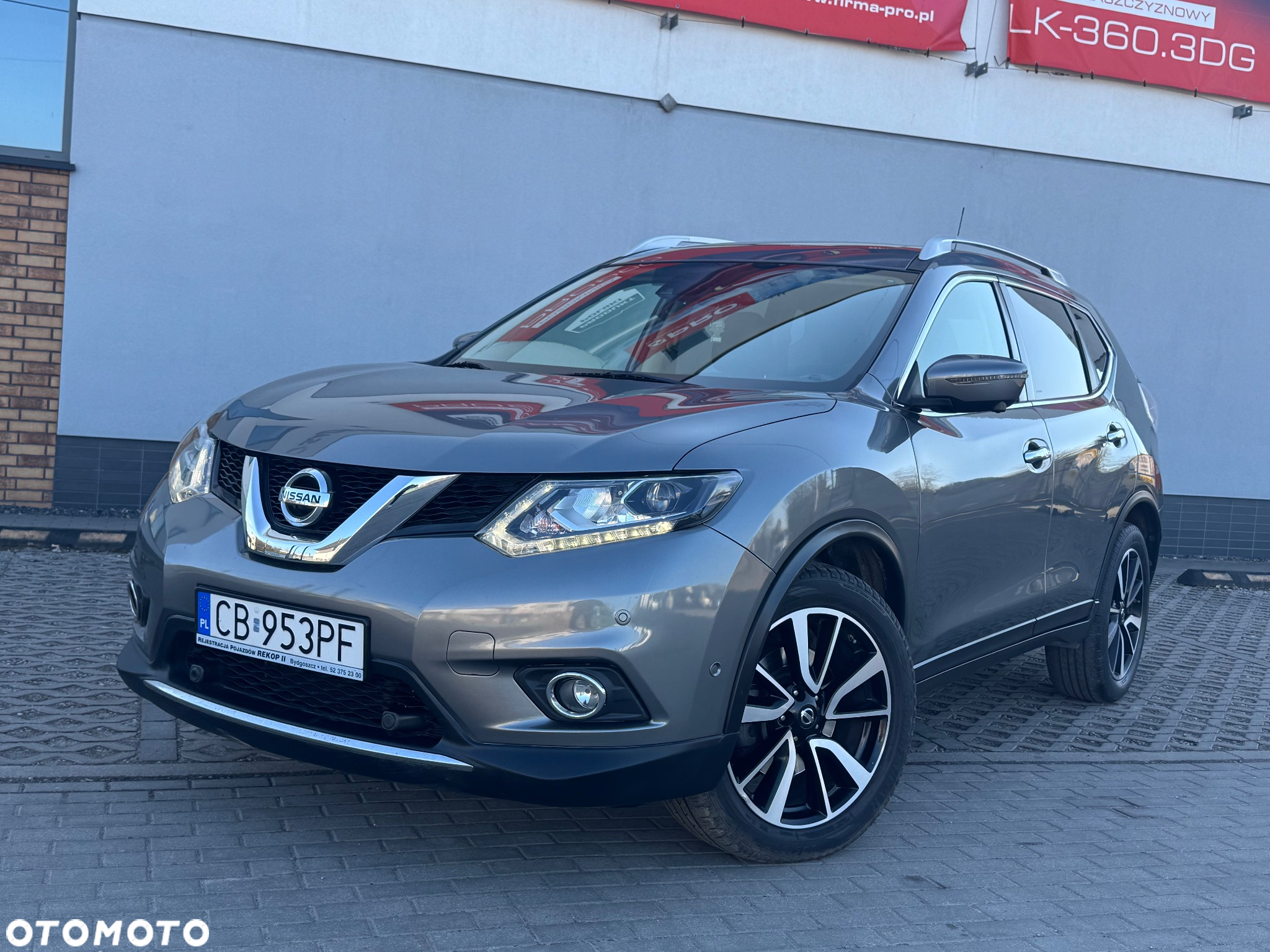 Nissan X-Trail 1.6 DCi N-Connecta 2WD Xtronic 7os - 9