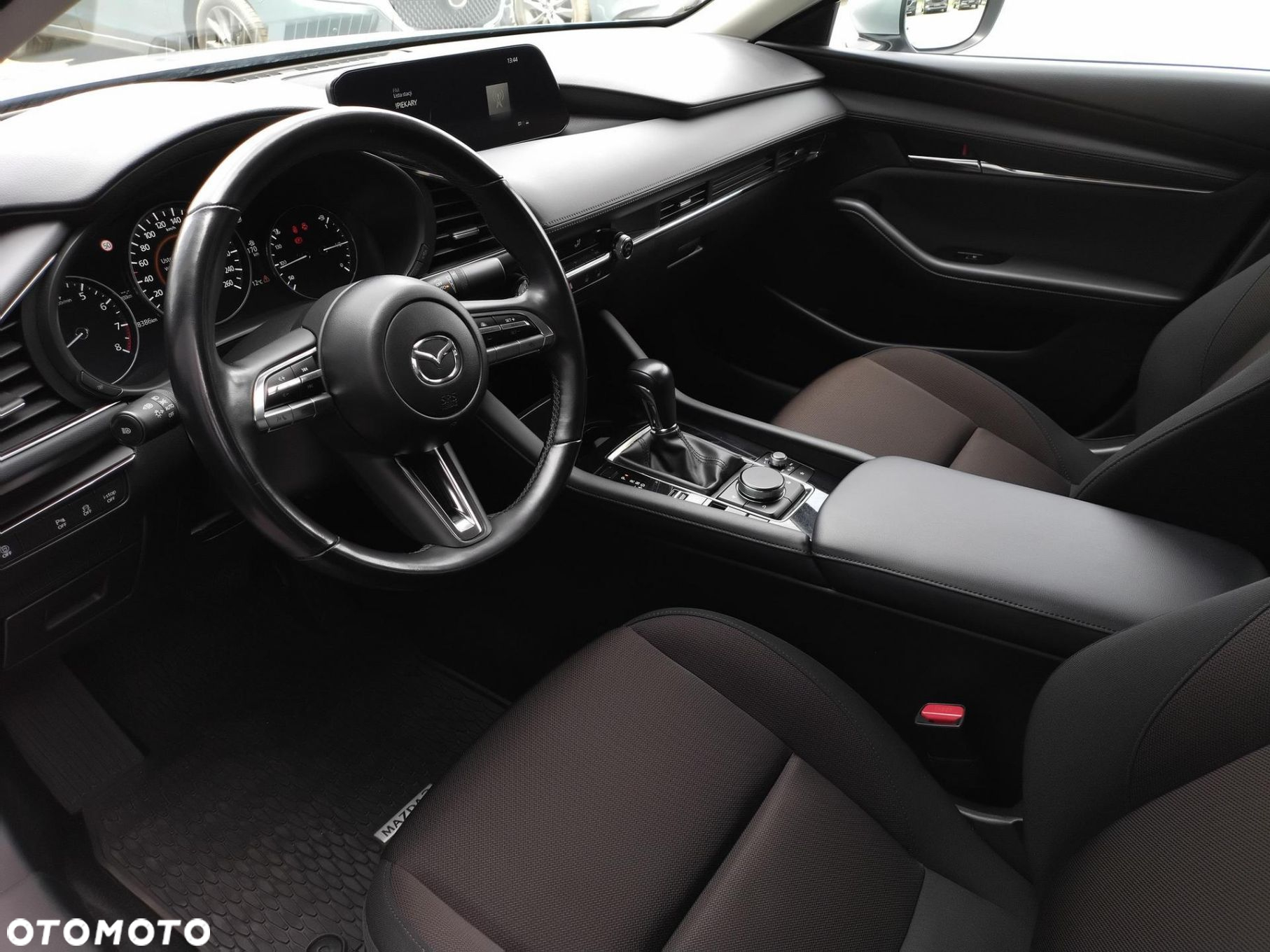 Mazda 3 - 9