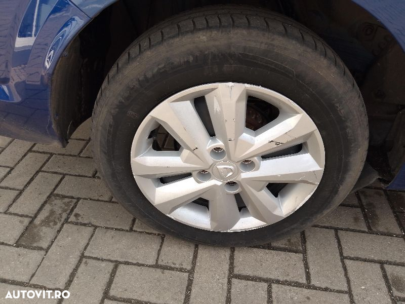 Dacia Logan - 8