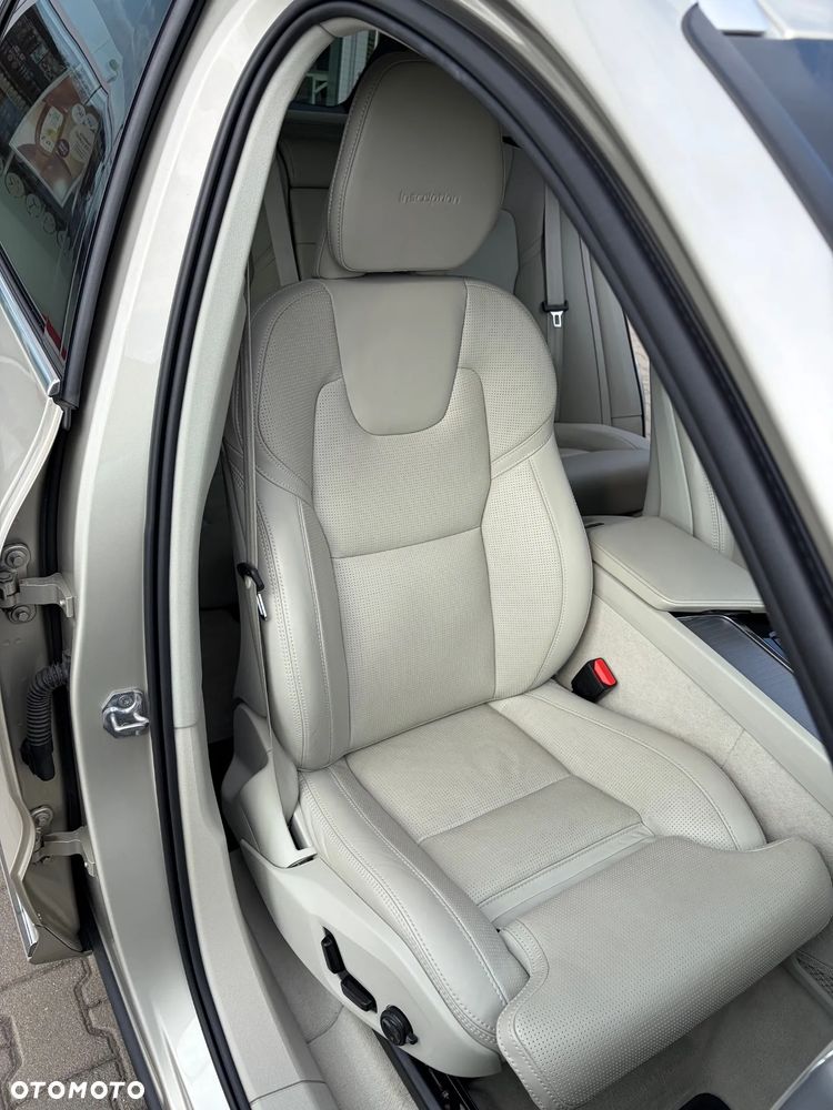 Volvo XC 60 D5 AWD Inscription - 14