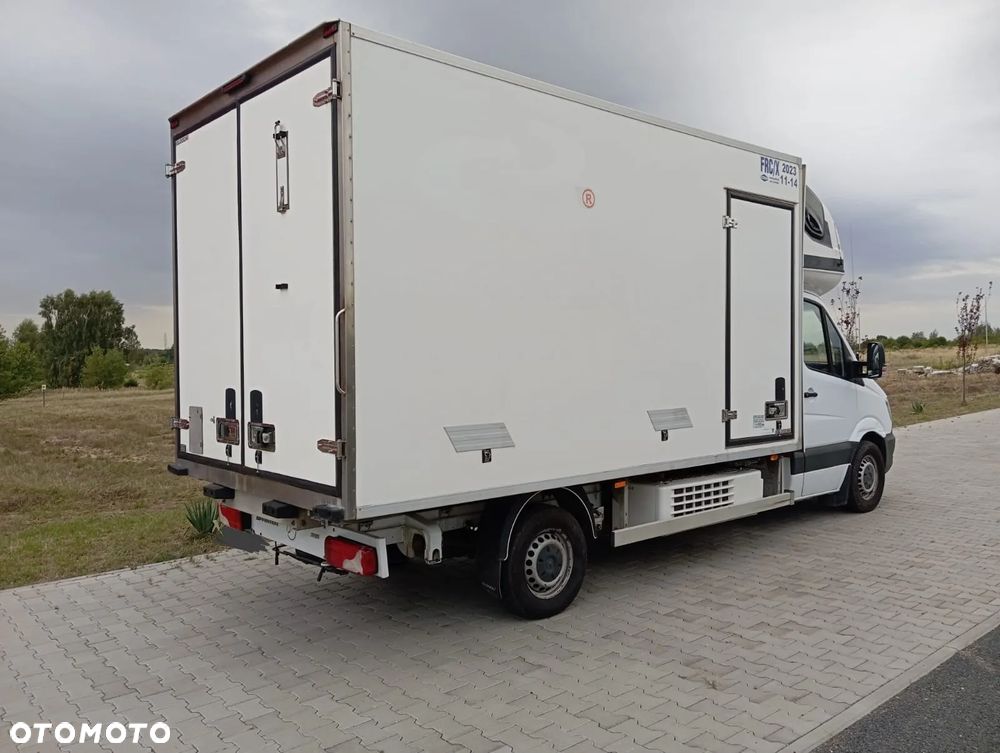 Mercedes-Benz Sprinter - 3