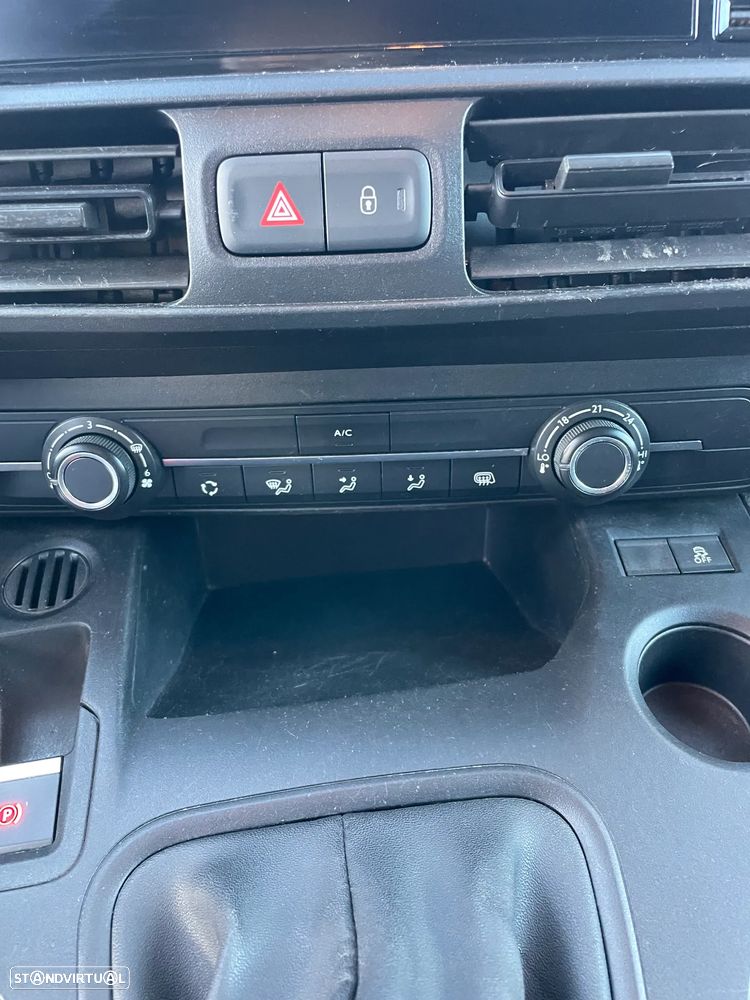 Peugeot Berlingo - 12