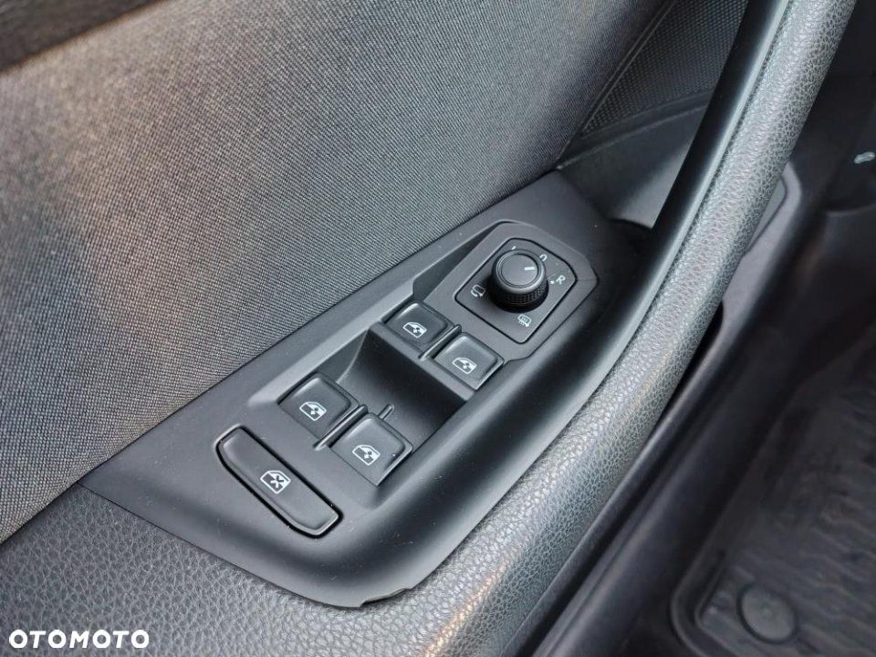 Volkswagen Passat - 22