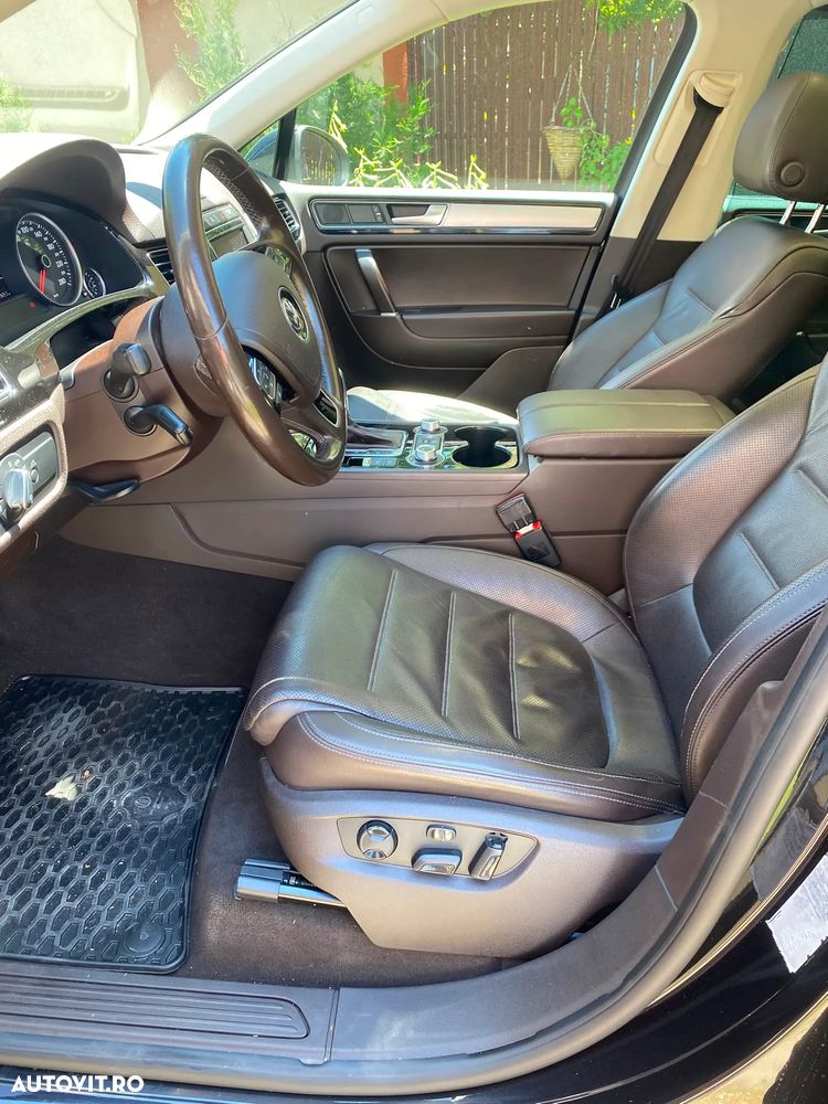 Volkswagen Touareg V6 TDI BMT Supreme Plus - 3