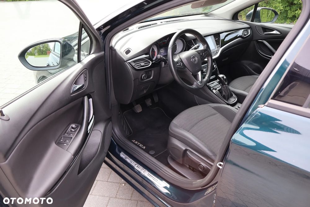 Opel Astra - 8