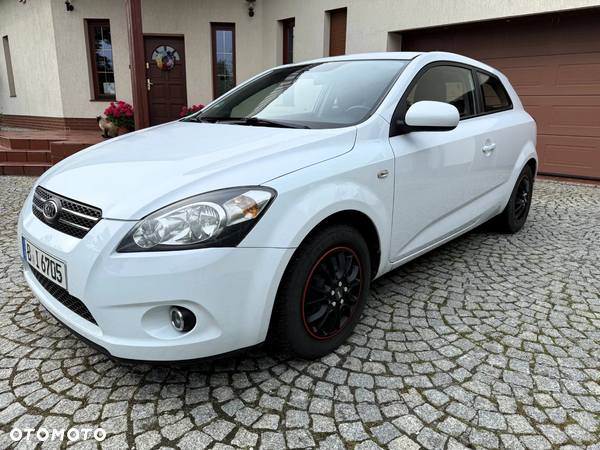 Kia Ceed 1.4 CVVT Attract