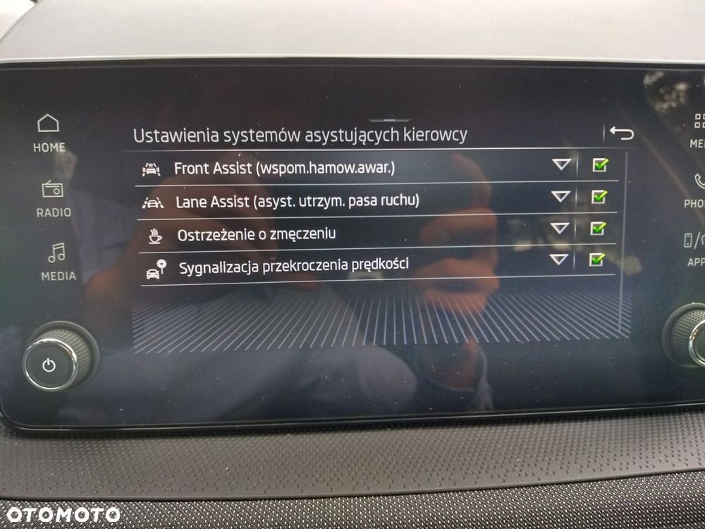 Skoda Fabia 1.0 TSI Selection - 17