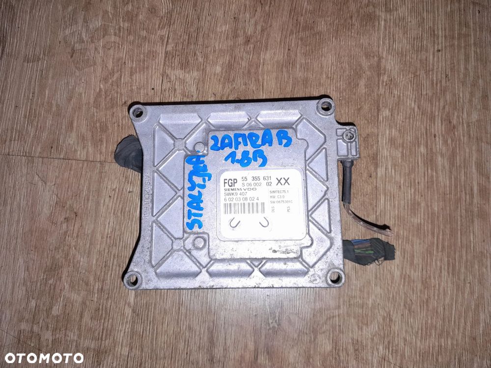 Sterownik silnika OPEL Vectra C Zafira B 02-08r. 1.8 16v 55355631 - 1